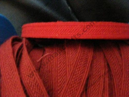 Braid of red 11 mm