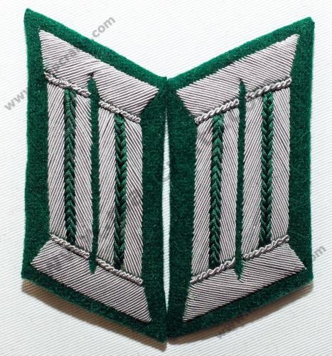 GERMAN PANZER GRENADIER OFFICER COLLAR TABS