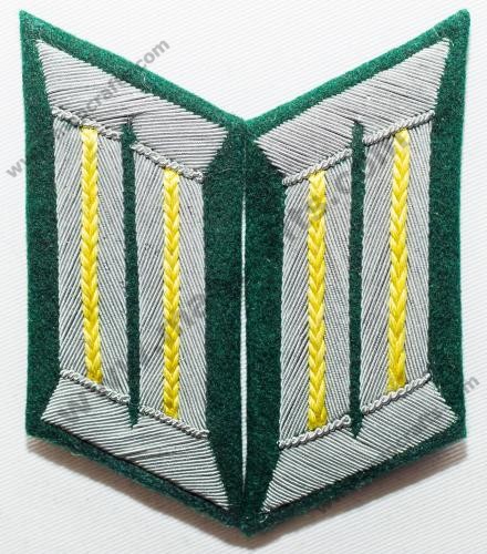 GERMAN SIGNALS OFFICER COLLAR TABS