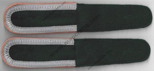 GERMAN UNTEROFFIZIER BOTTLE GREEN SHOULDER BOARDS ( PANZER )