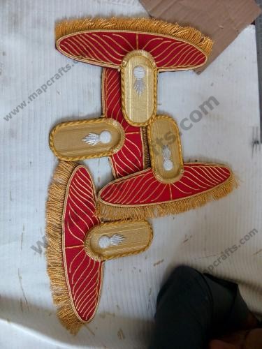 NEW Epaulette Shoulder